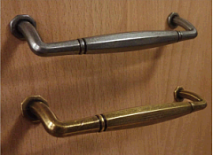 octo128-22 herrajes. ручка-скоба, античная бронза, 128 мм