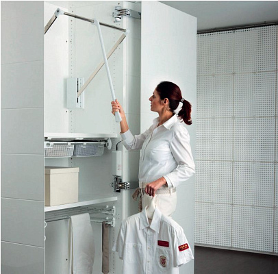 пантограф servetto для одежды, в корпус 770-1200 мм, корпус-белый, штанга-белый/хром