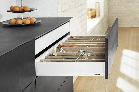фото legrabox pure m,стандартный,350 мм,белый шелк
